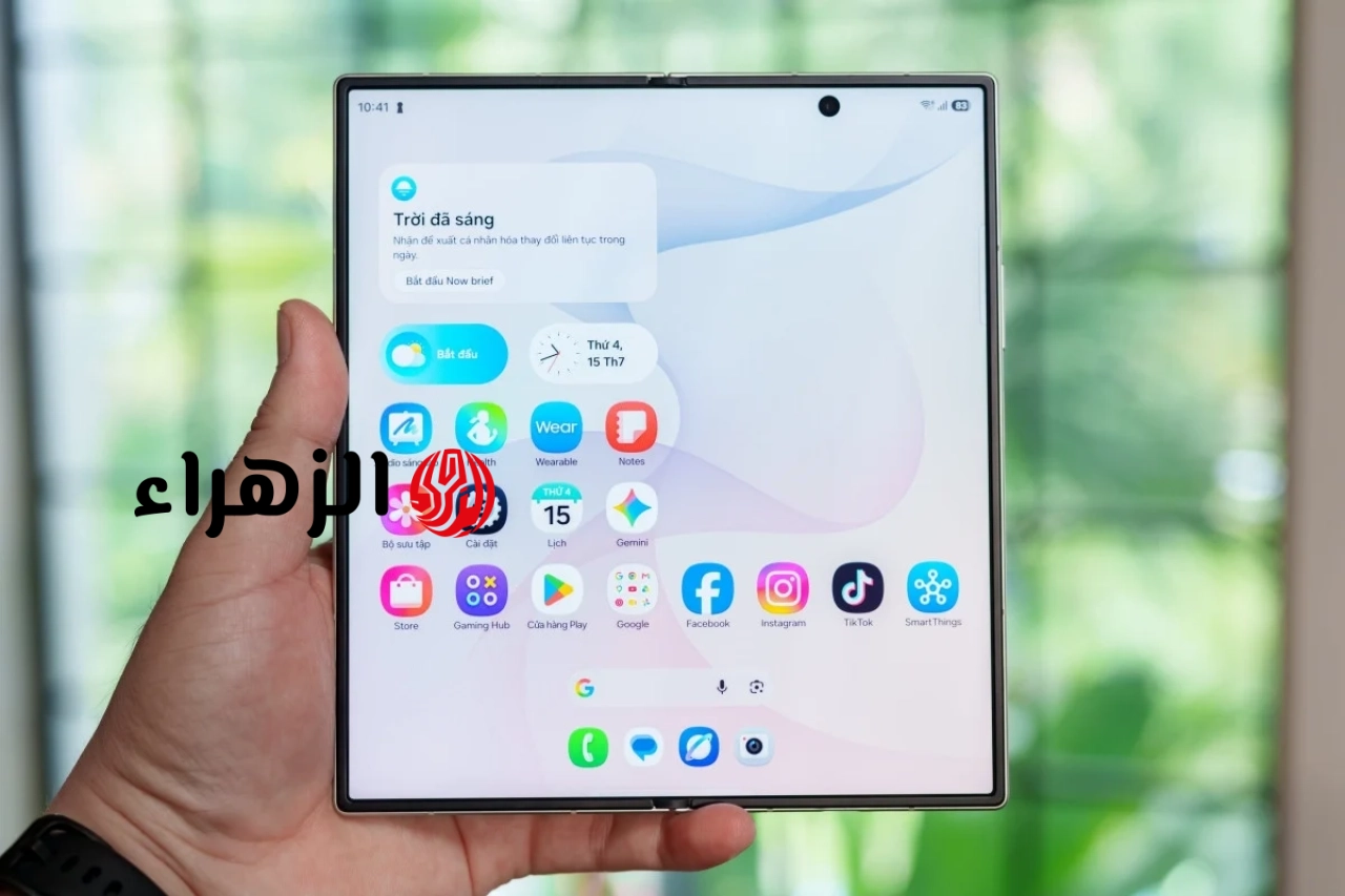 سيحصل المستخدمون الفيتناميون الذين يشترون هاتف Z Fold 8 Ultra ابتداءً من 8 أغسطس على تخفيض في السعر يصل إلى 10 ملايين دونغ فيتنامي.
