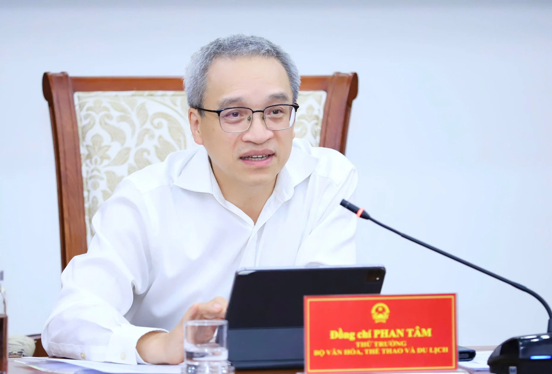 قم بتأكيد حساباتك على مواقع التواصل الاجتماعي وألعاب الفيديو باستخدام رقم هاتفك. 9 Phan Tam.jpg