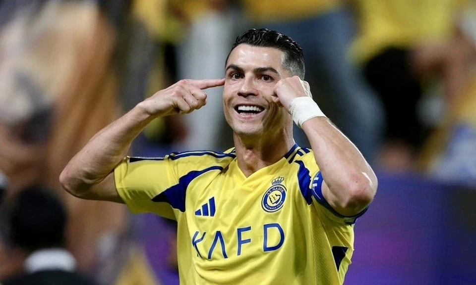 يسعى المنتخب الوطني الفيتنامي إلى تحقيق بداية رائعة في كأس الآسيان 2026؛ ويعلن الاتحاد الدولي لكرة القدم (فيفا) رسمياً نتائج تحقيقه في كأس العالم 2026. 9 يسعى المنتخب الوطني الفيتنامي إلى تحقيق بداية رائعة في كأس الآسيان 2026؛ أعلن الاتحاد الدولي لكرة القدم (فيفا) رسمياً نتائج استطلاعه حول كأس العالم 2026.