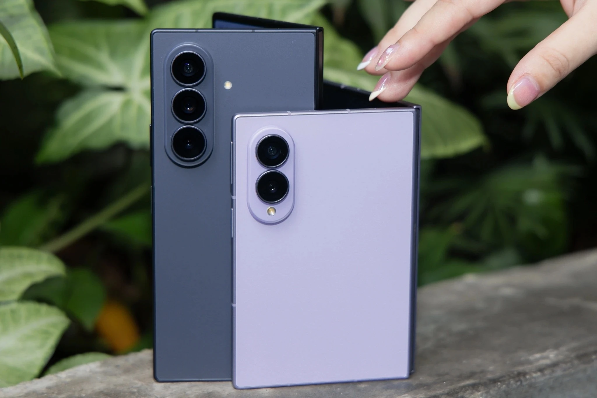 Samsung Galaxy Z Fold8,  Samsung Galaxy Z Flip8,  Samsung Galaxy Unpacked 2026,  iPhone màn hình gập,  Samsung cạnh tranh iPhone ảnh 4