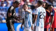 فقد ميسي مصداقيته بشكل كبير بعد أن "أخبر" الحكم.