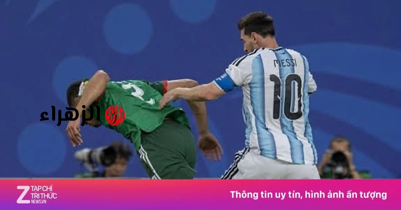 ميسي يعتذر لكنه لا يستطيع محو الجدل الذي أثير حول كأس العالم.