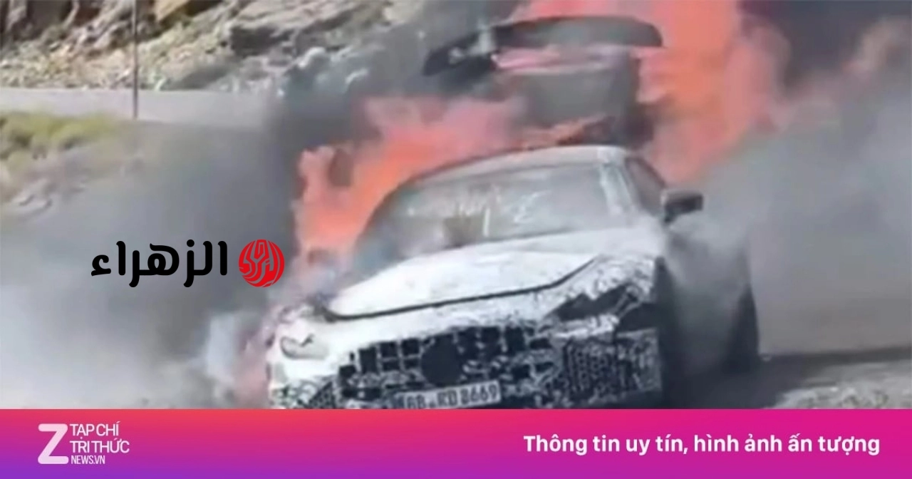 اشتعلت النيران في سيارة مرسيدس بنز AMG GT هجينة أثناء الاختبار.