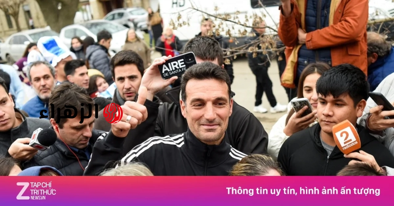 حاصر مشجعو الأرجنتين منزل المدرب سكالوني لمدة أسبوع كامل.