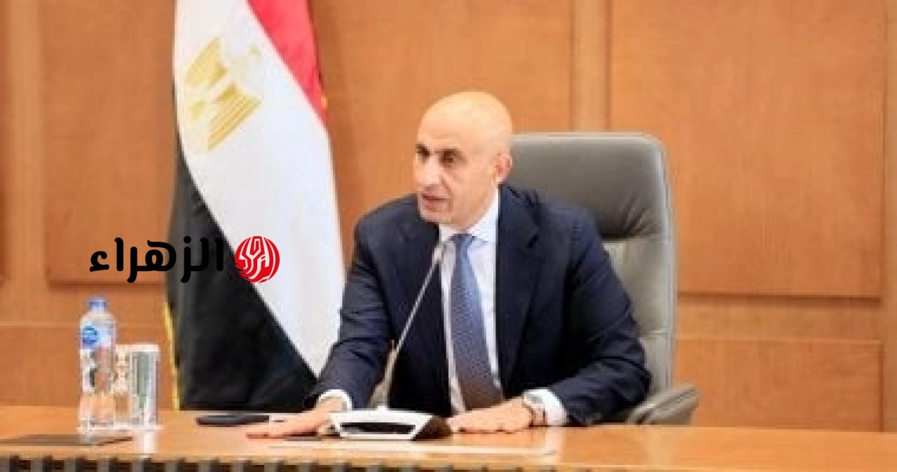 لجميع المعلمين.. التعليم توضح مصير المعلمين الذين بلغوا سن الستين خلال العام الدراسي