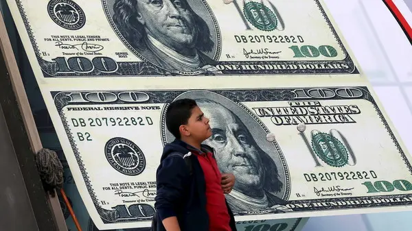 سعر الدولار في مصر يعود للتراجع.. الجنيه يسترد مكاسبه