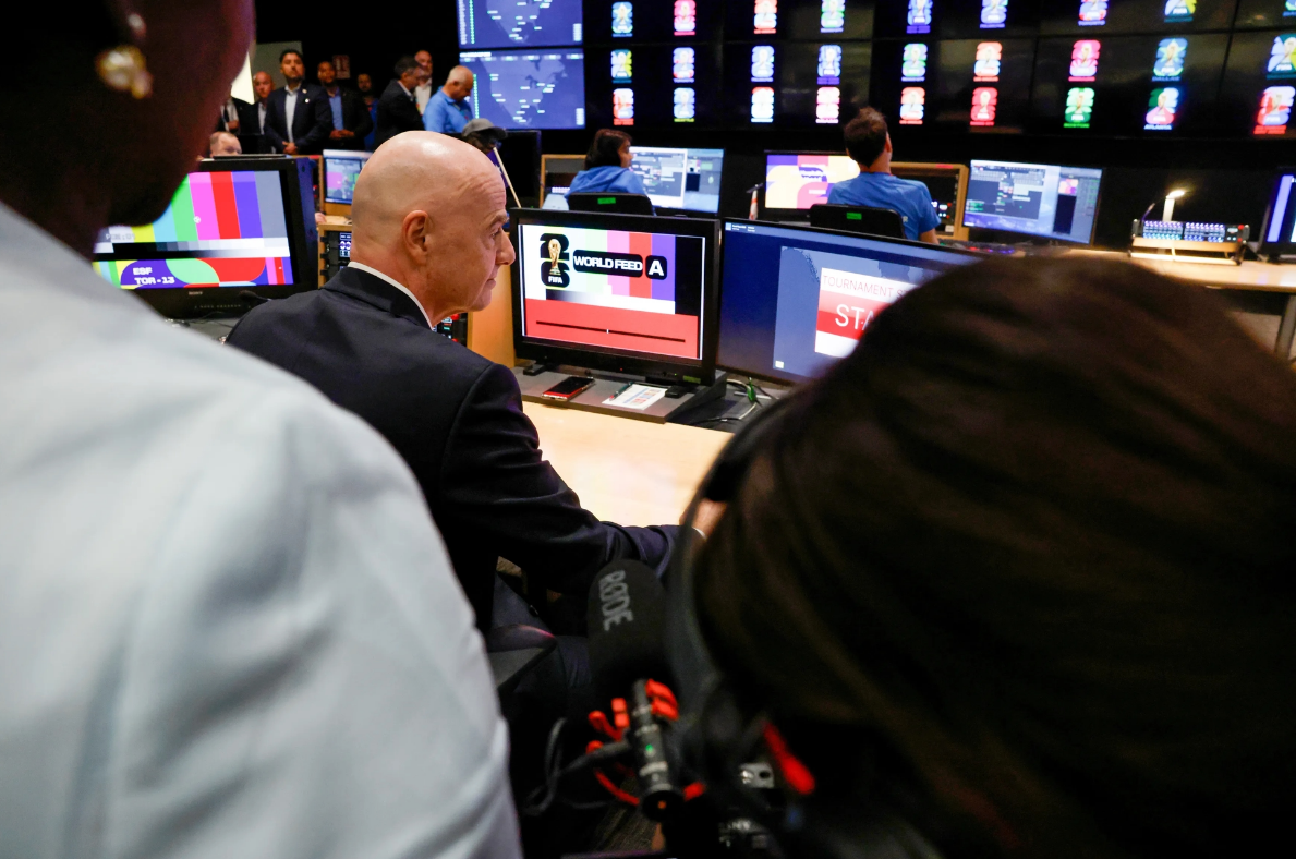 اكتشف مركز البث الخاص بكأس العالم لكرة القدم 2026 الذي تبلغ مساحته 45000 متر مربع: "العقل الخارق" الذي ينقل البطولة إلى مليارات المشاهدين. 6 اكتشف مركز البث التلفزيوني لكأس العالم لكرة القدم 2026 الذي تبلغ مساحته 45000 متر مربع: