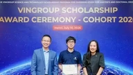 الطموح إلى إنشاء "وادي سيليكون" داخل الجامعات الفيتنامية. 8 طالب ذكر حاصل على 6 منشورات في الربع الأول من العام، ورحلته لتحقيق حلمه بالحصول على درجة الدكتوراه من إحدى أفضل الجامعات الأوروبية.