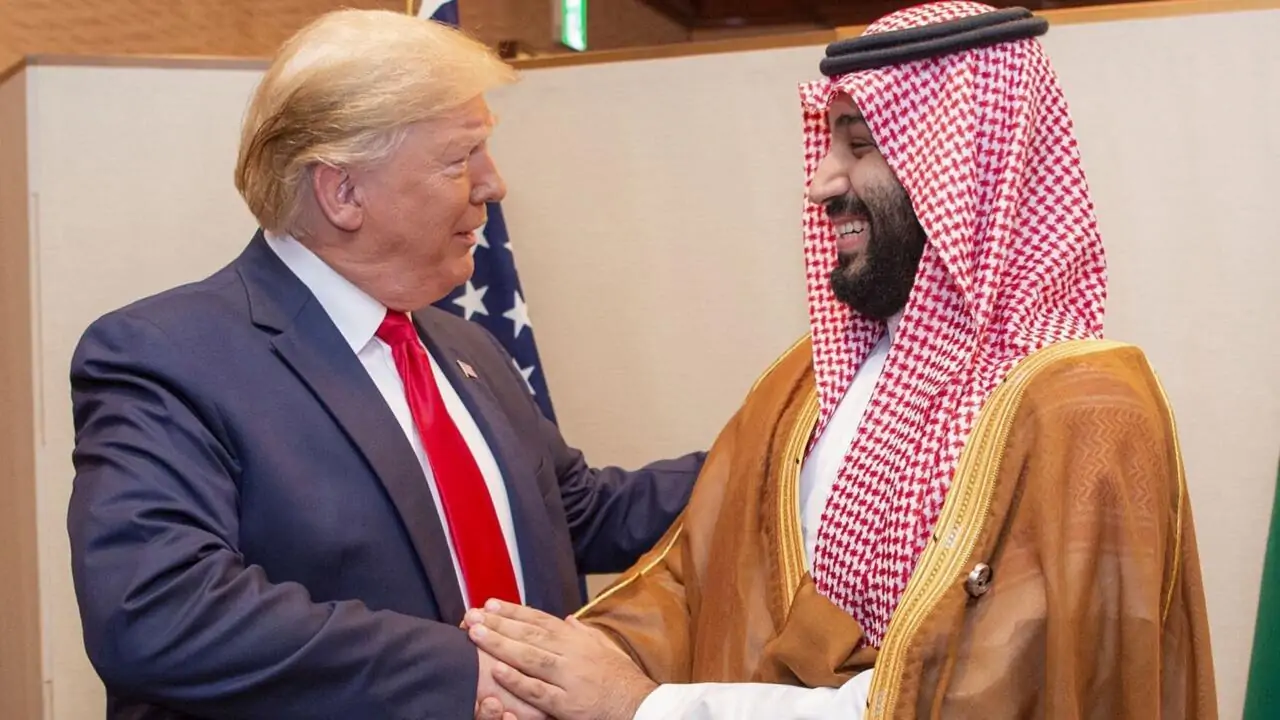 بعد أقل من 24 ساعة من توقيعه كيف قلب ترامب الإتفاق النووي السعودي رأسًا على عقب 2 كواليس التوقيع والشرط المستجد لـ ترامب