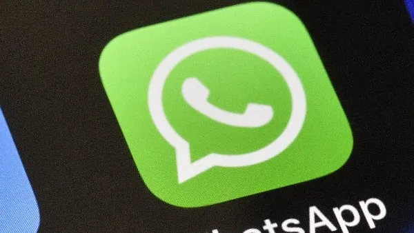 تطبيق الواتساب يطلق تحذير - تطبيق واتساب يطرح خدمة