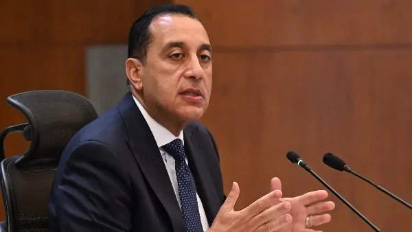 رئيس الوزراء يؤكد على استقرار المنظومة