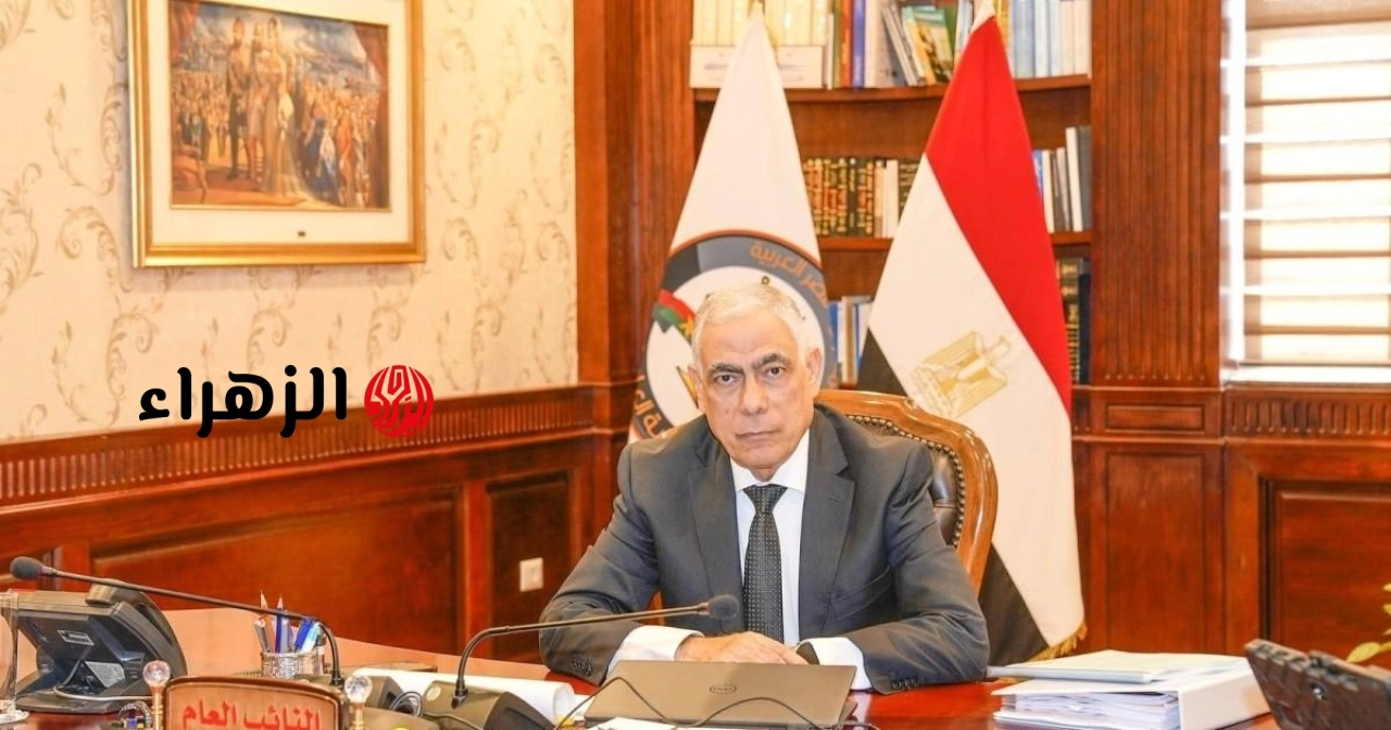 كشف تفاصيل واقعة تركيب دش استحمام على عمود إنارة بالشارع وتعرض الأطفال للخطر