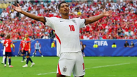 مباراة إنجلترا والأرجنتين في نصف نهائي كأس العالم 2026: معركة بين أرجل منهكة. 6 ارتفعت أسعار تذاكر مباراة إنجلترا والأرجنتين بشكل ملحوظ، بينما انخفضت أسعار تذاكر مباراة فرنسا وإسبانيا بشكل حاد.