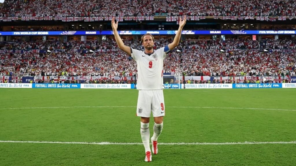 مبارزة العمالقة! سينسيتيفو يتنبأ بنتيجة مباراة الأرجنتين × إنجلترا ومن يصل إلى نهائي كأس العالم 6 العمالقة سينسيتيفو يتنبأ بنتيجة مباراة الأرجنتين × إنجلترا ومن