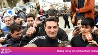 حاصر مشجعو الأرجنتين منزل المدرب سكالوني لمدة أسبوع كامل.