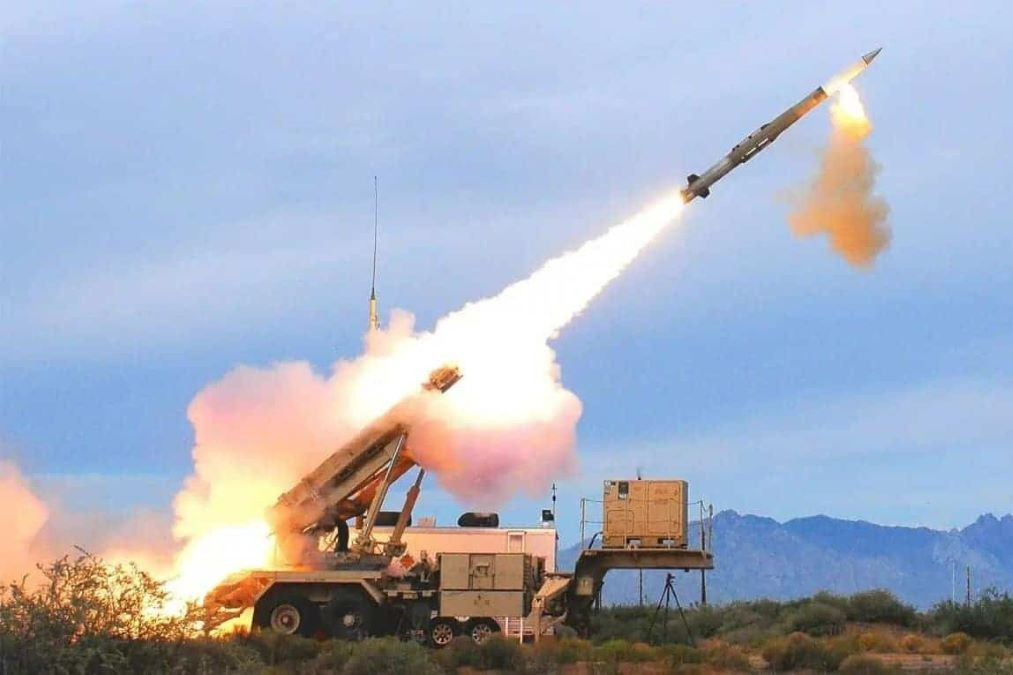 يبلغ سعر صاروخ PAC-3 ACE نصف السعر، مما يُحدث ثورة في نظام الدفاع الجوي باتريوت.